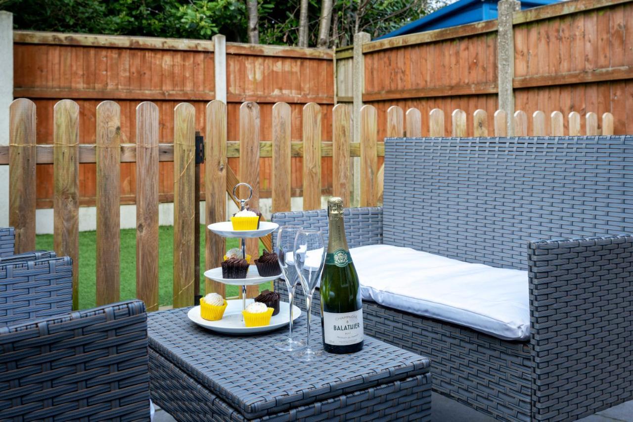 Yew Tree House Contractor / Family Home Free Netflix Fast Wifi Near Dudley/Birmingham Cradley Heath Екстер'єр фото